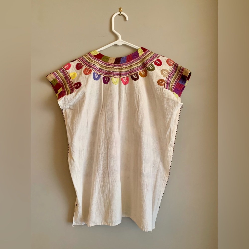 Hand Embroidered Top - Picture 2 of 3